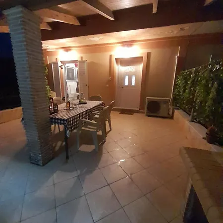 度假居 Panagari's Sweet Agalás